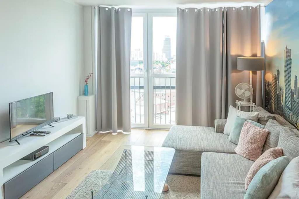 City Center-Comfortable And Stylish Apartment- P2 Warsawa Bagian luar foto